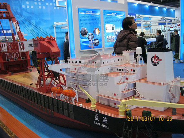昂仁县船舶模型